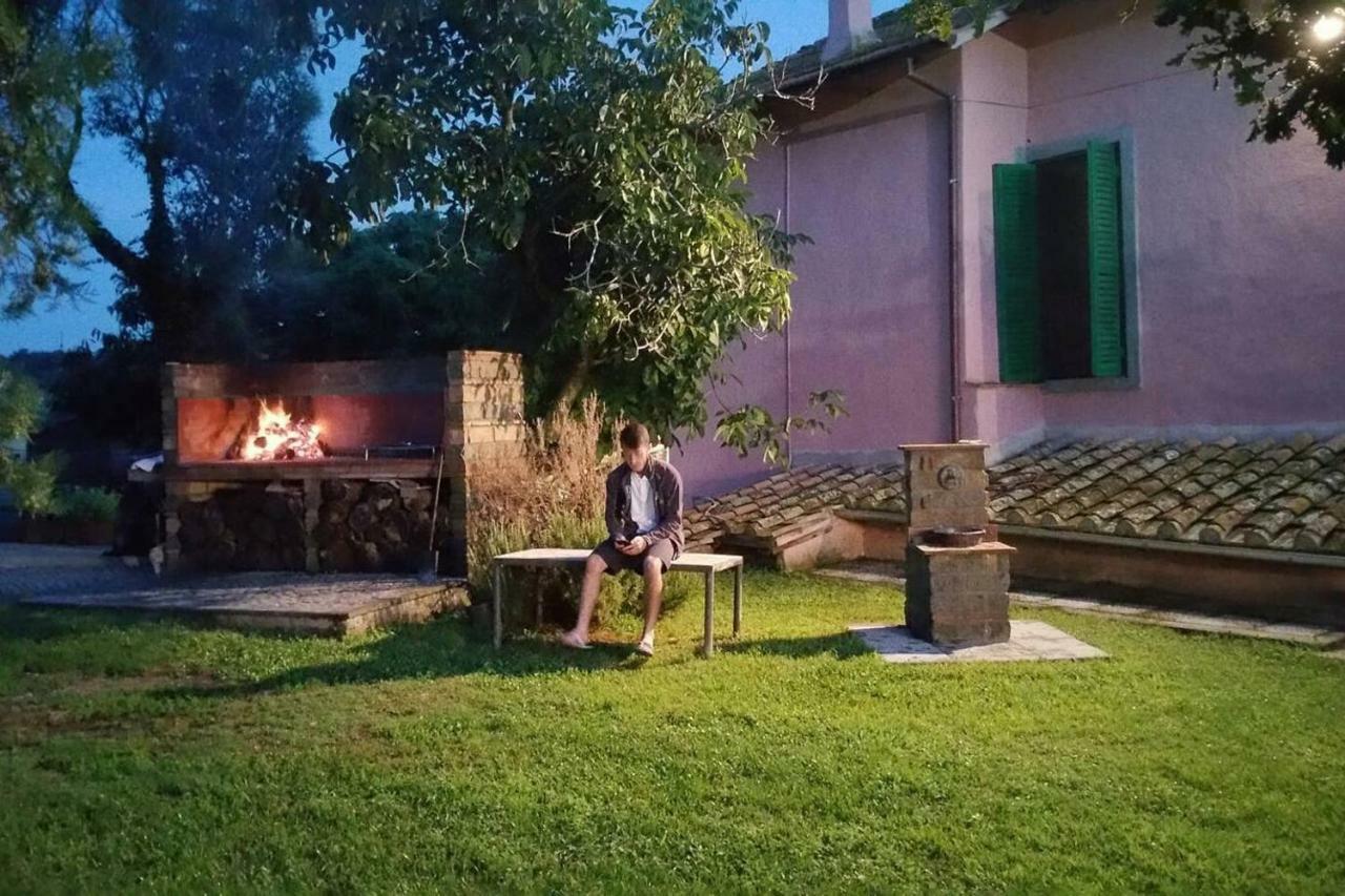 Piccolo Casale A "Le Moline" In Una Vera Fattoria Vetralla Εξωτερικό φωτογραφία