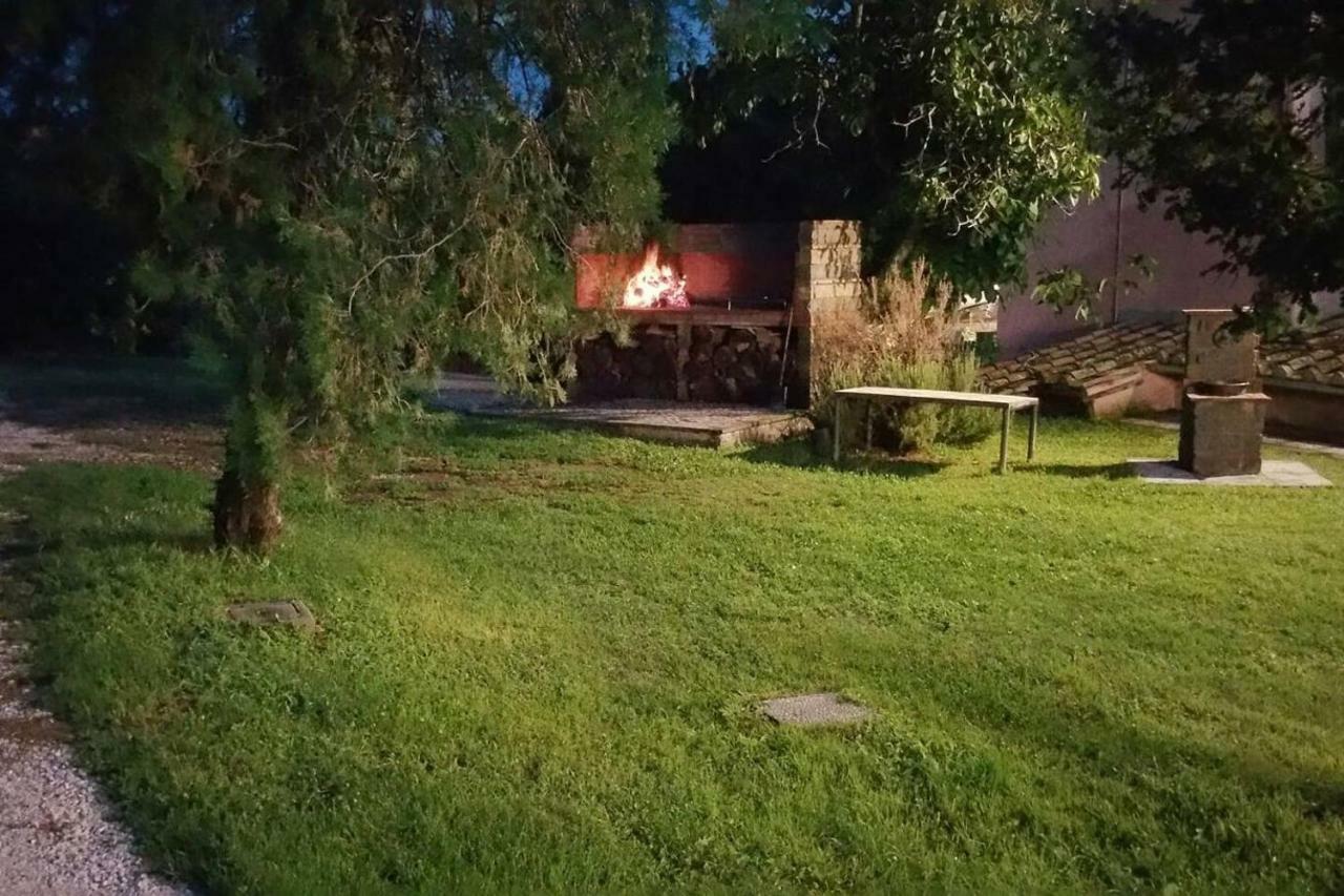 Piccolo Casale A "Le Moline" In Una Vera Fattoria Vetralla Εξωτερικό φωτογραφία